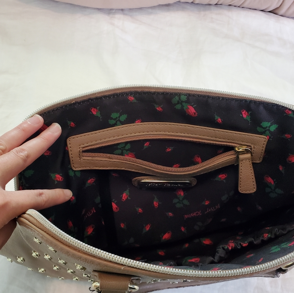 Purse - Picture 5 of 6